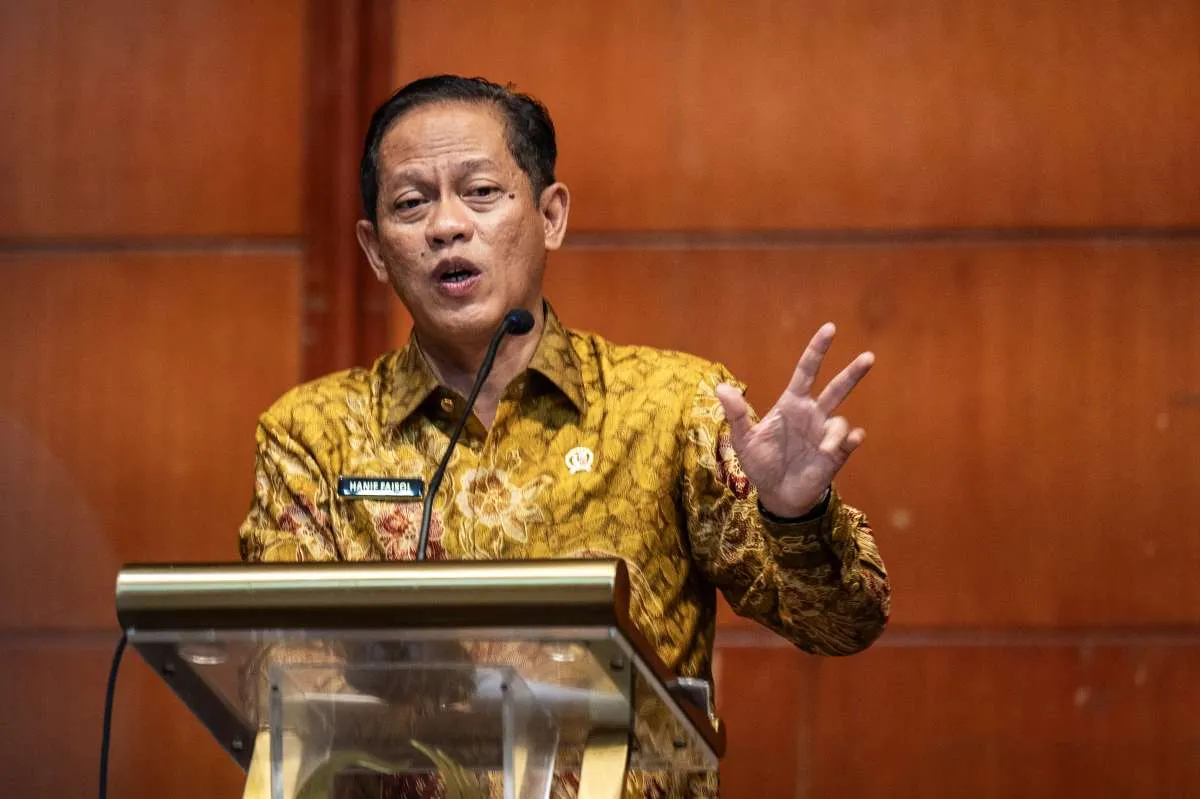 KLH Kaji Ulang Tata Ruang Wilayah Terdampak Banjir di Sumatera