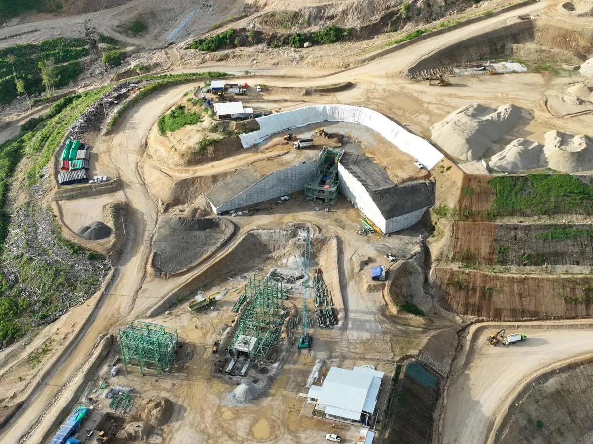 Rugi Bersih Merdeka Gold (EMAS) Bengkak Jadi US$ 22,28 Juta Hingga Kuartal III-2025