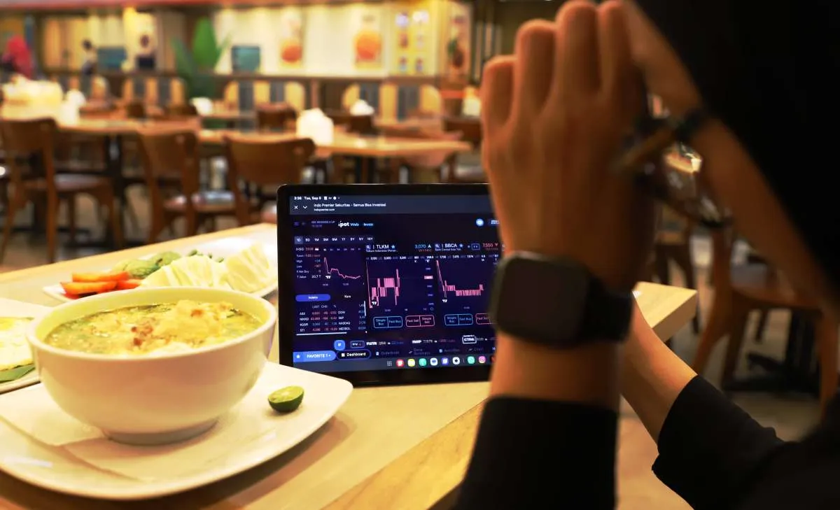 IHSG Diprediksi Rebound pada Rabu (26/11/2025), Cermati Sentimennya