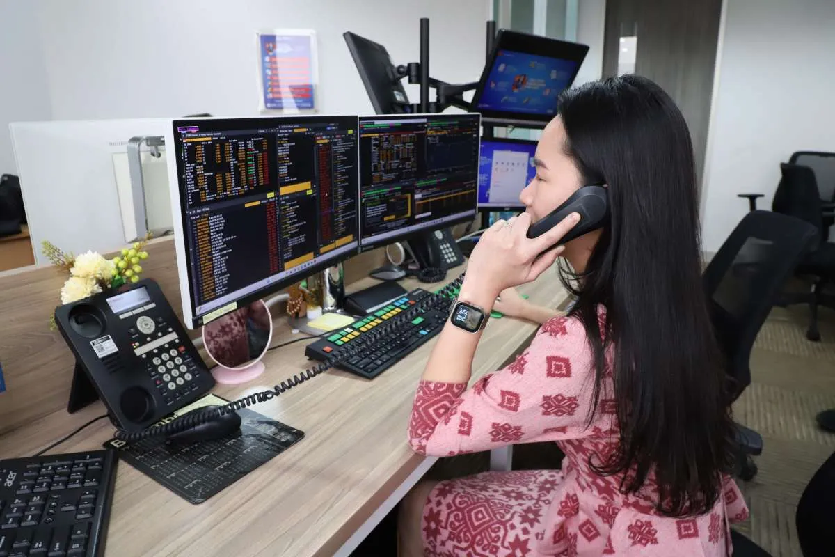 IHSG Menguat 0,51% ke 8.700, Top Gainers LQ45: BUMI, EXCL dan EMTK, Rabu (10/12)