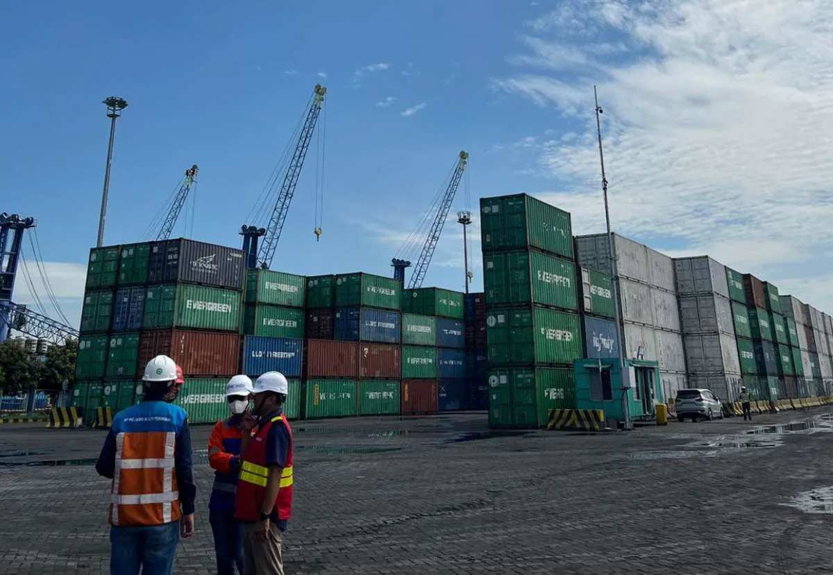 Kinerja Ekspor Indonesia Melemah pada Oktober 2025, Begini Prospeknya ke Depan