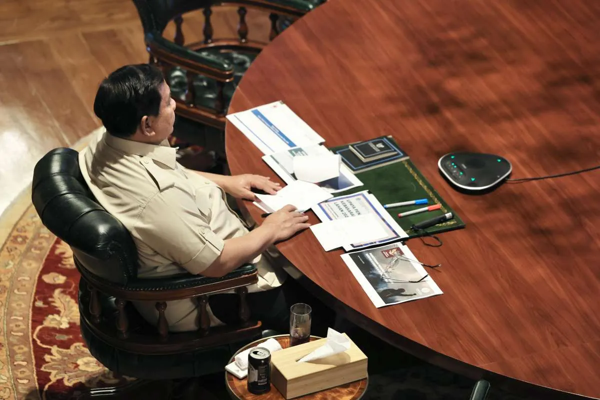 Prabowo Minta Mendagri Mencopot Bupati Aceh Selatan yang Umrah saat Bencana