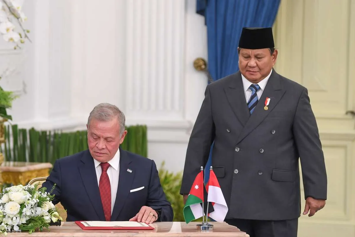 Raja Abdullah II Disambut Prabowo, Bahas Penguatan Kemitraan Indonesia–Yordania