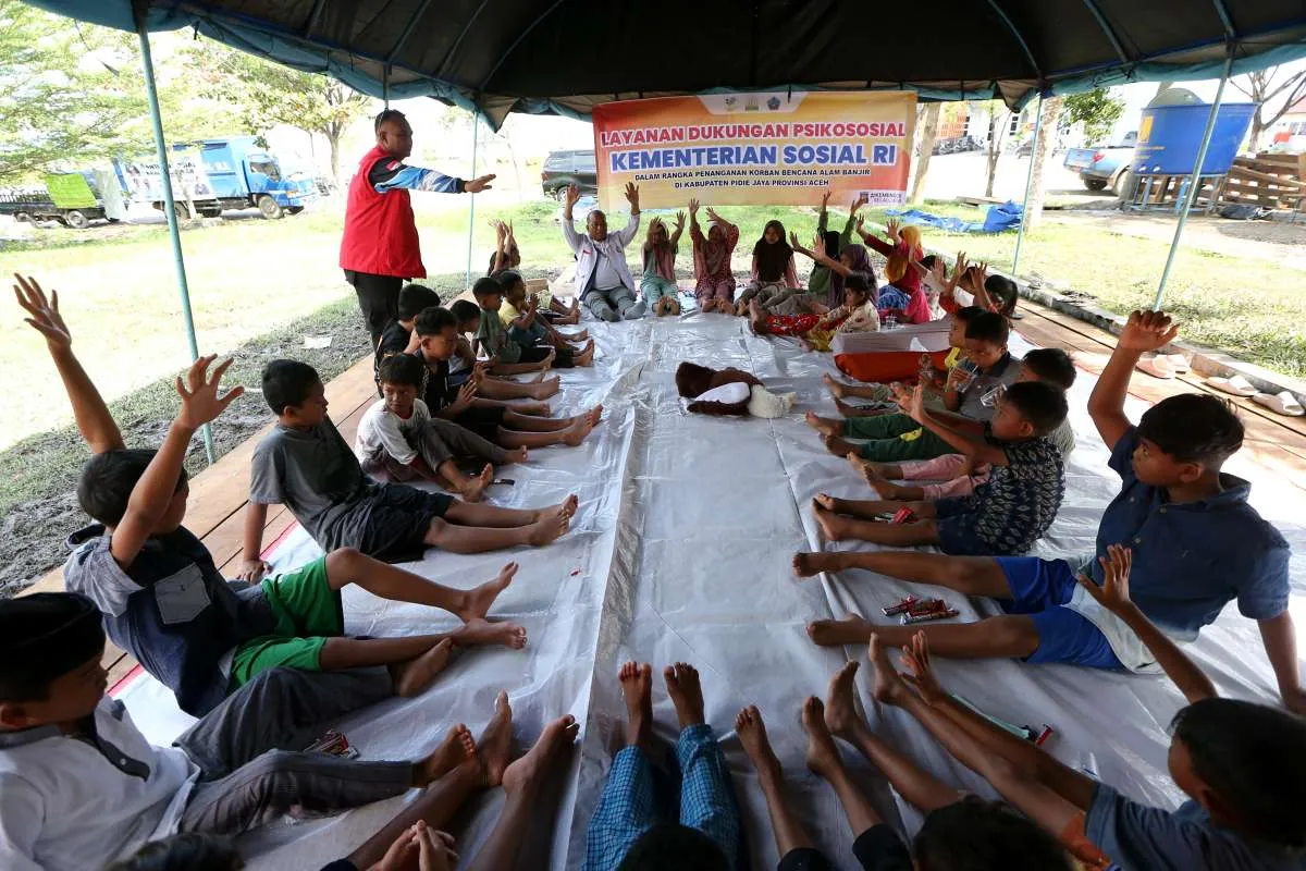 10 Penyakit Terbanyak Akibat Banjir Sumbar, ISPA Tertinggi