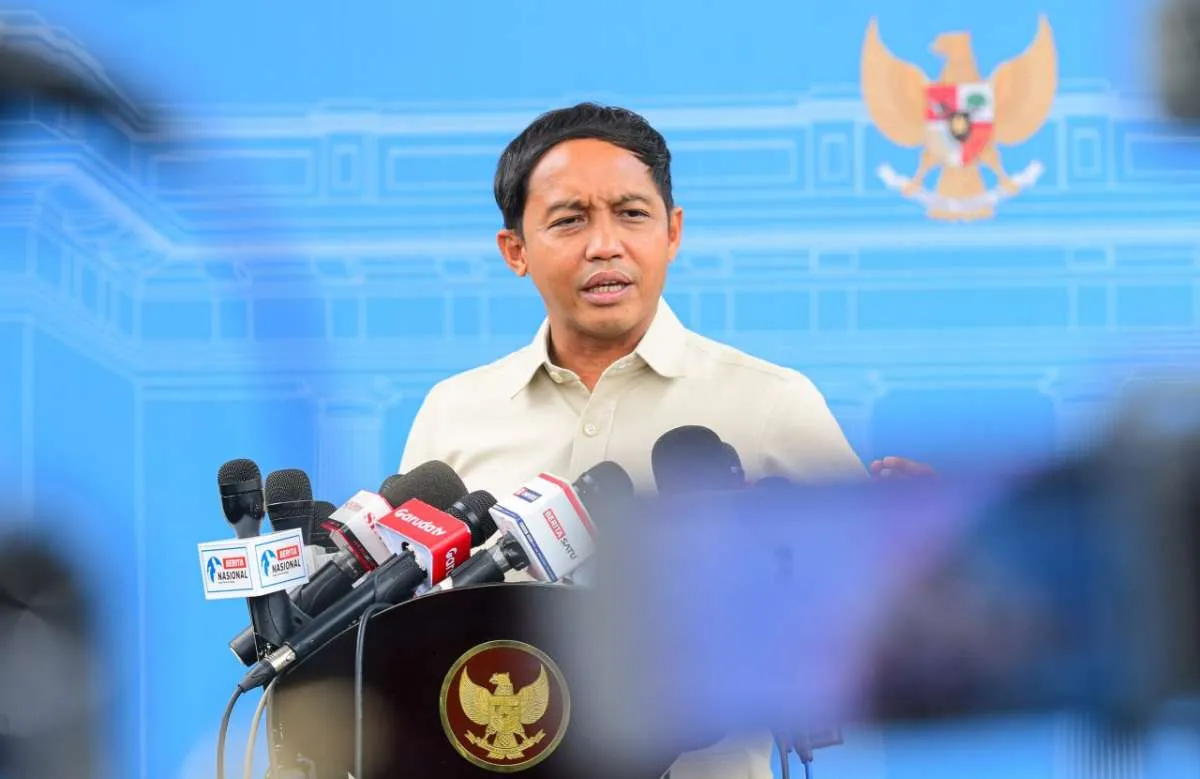 Tindaklanjuti Gelondongan Kayu Terbawa Banjir, Menhut Bakal Cabut 20 Izin PBPH