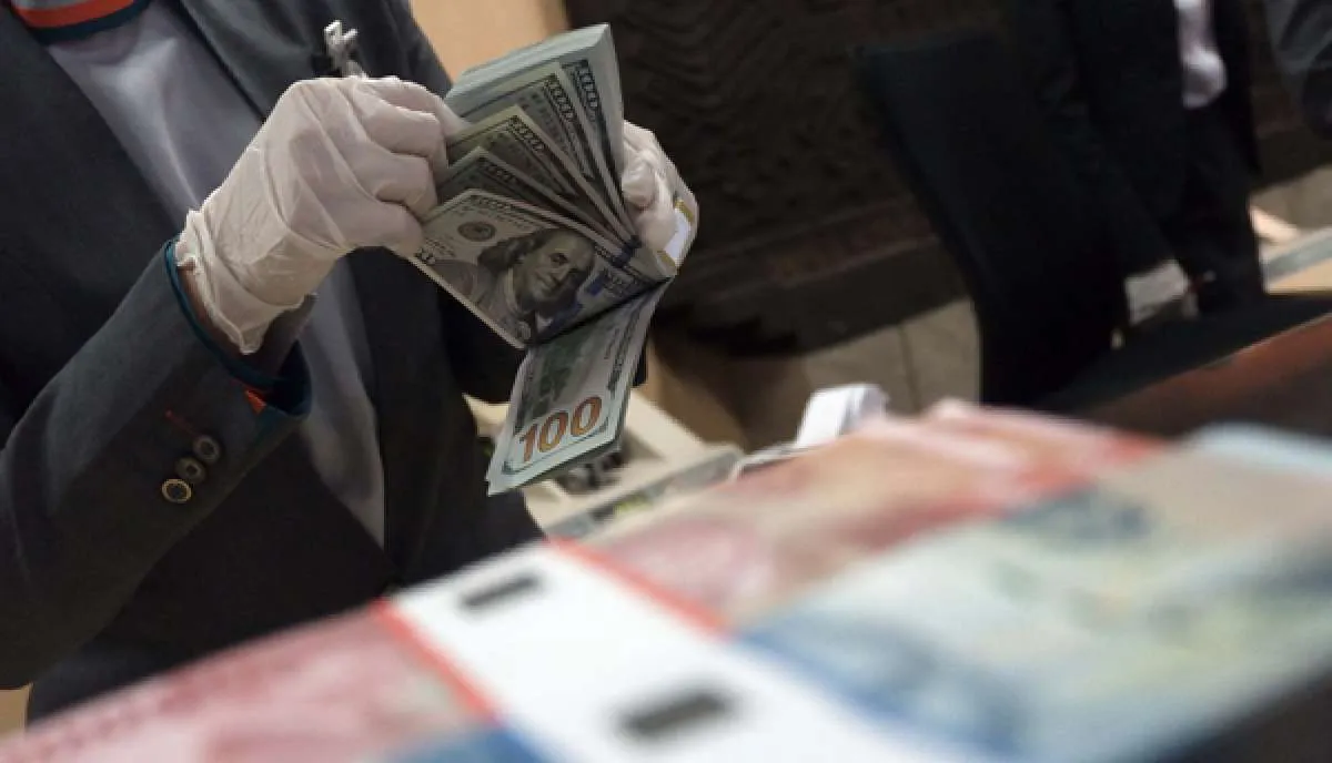 Kinerja Saham Big Banks Jumat (21/11): BBCA, BBRI, BBNI Melemah, BMRI Justru Menguat