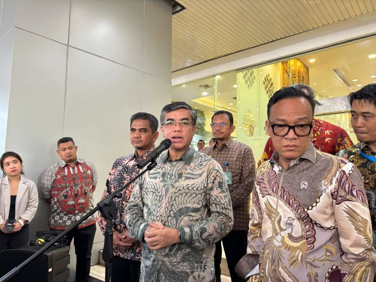 Pengumuman UMP Molor, Menaker Sebut Masih Godok Peraturan Pemerintah