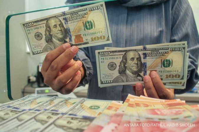 Rupiah Berpeluang Melemah pada Perdagangan Jumat (18/7), Ini Sentimen yang Membayangi
