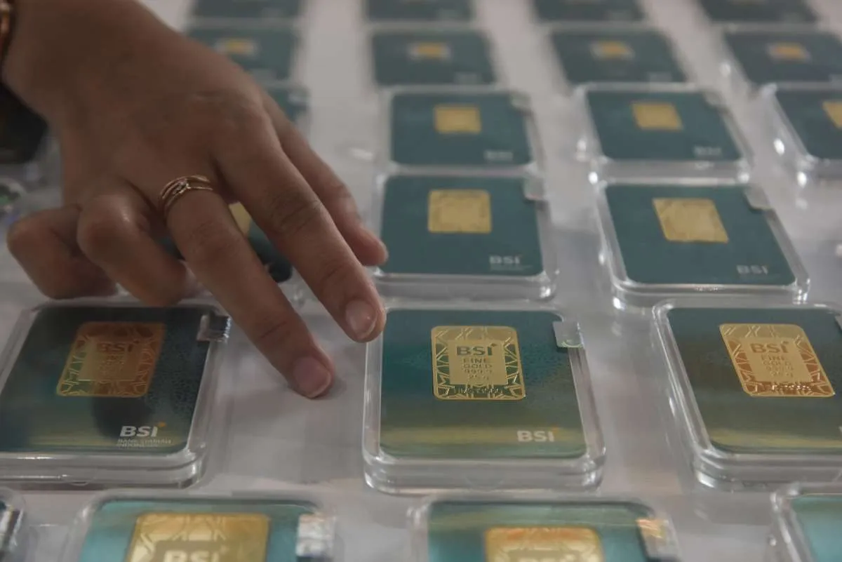 Harga Emas Antam Melonjak Rp 29.000 Jadi Rp 2.396.000 Per Gram, Kamis (13/11/2025)