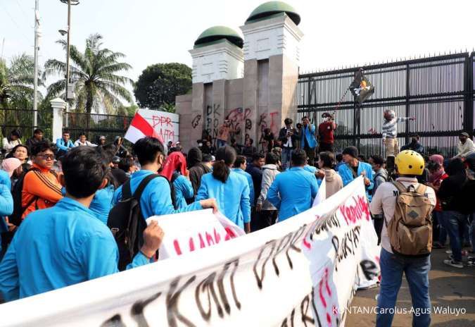 Sempat Disinggung Mahfud MD, Seperti Apa Risiko Negara Tanpa DPR?