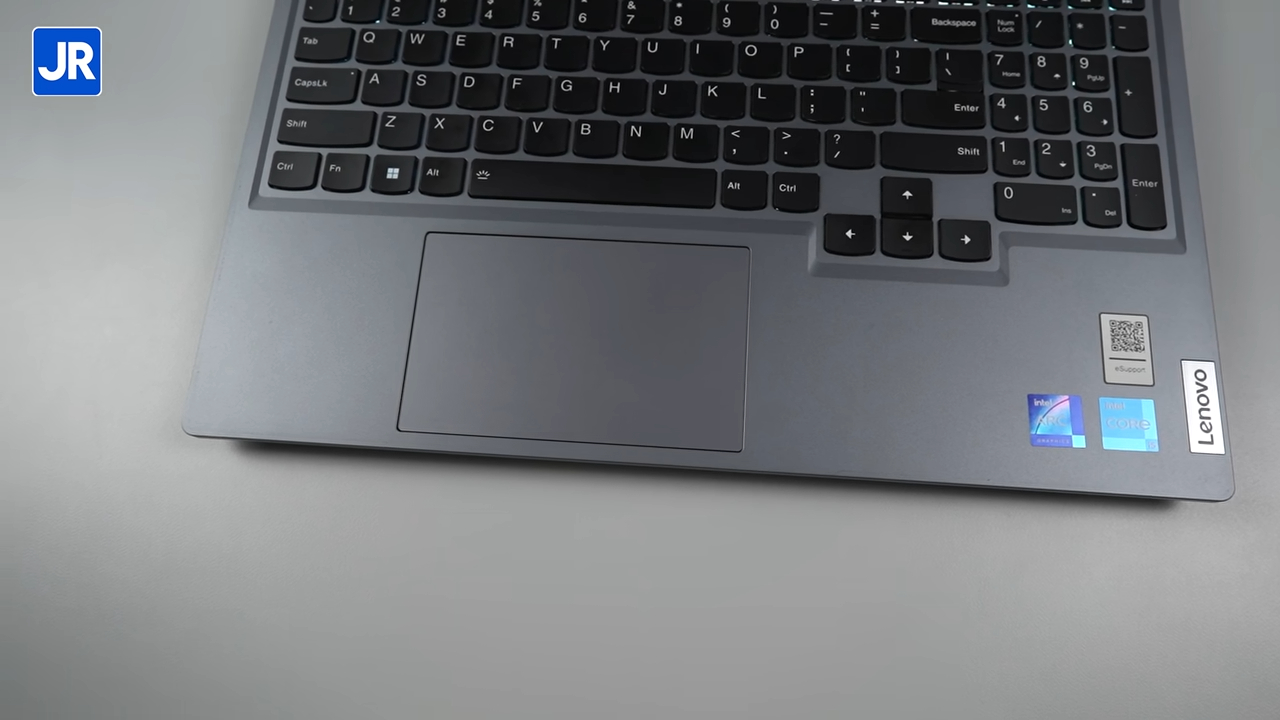 Lenovo LOQ 15IAX9I 21
