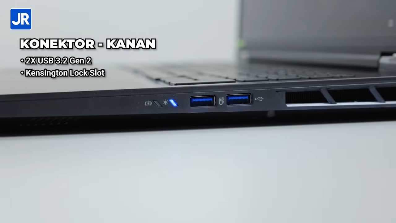 Acer Predator Helios 18 AI 2039