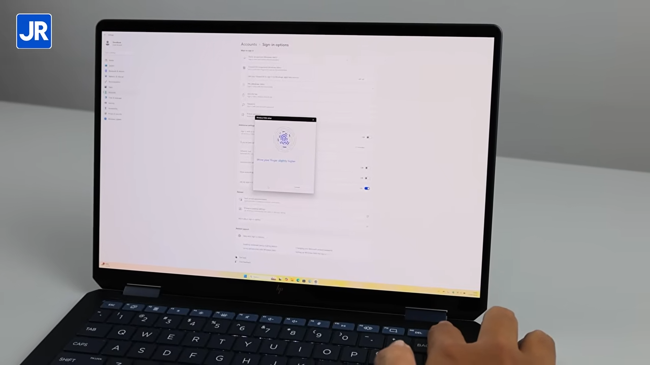 HP OmniBook Ultra Flip 14 23
